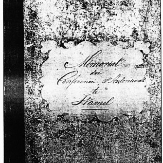 Op 18 april 1849 werd de Wamelse Vincentiusvereniging opgericht. Een oudere vereniging telt ons dorp niet.  Ook van deze vereniging is de geschiedenis aan de hand van vergaderboeken te reconstrueren. Een van de feiten was de oprichting van een bewaarschool. Een jaar na de oprichting had men al een breierij en een bibliotheek heeft opgericht. Lees verder voor  een inkijkje in deze vereniging…